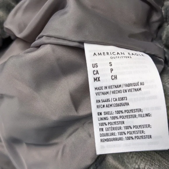 NWT American Eagle Outfitters Gray Fleece Jacket Size S - Picture 4 of 5